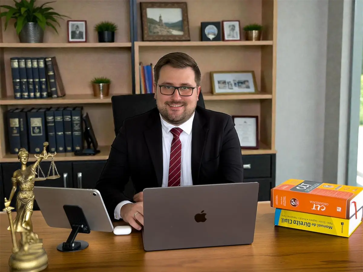 Dr. Matheus Borges